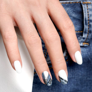 Naildress #47 Jeans and Graphics